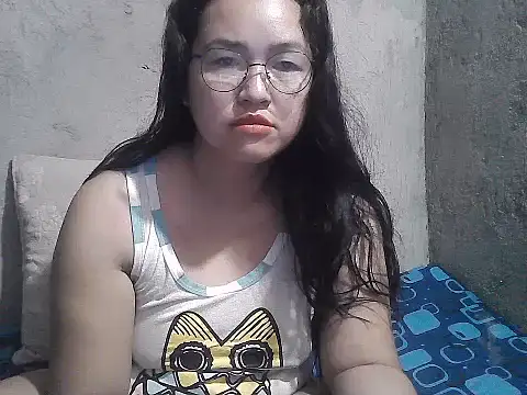 wildchinita00 online show from 05/13/26, 08:49