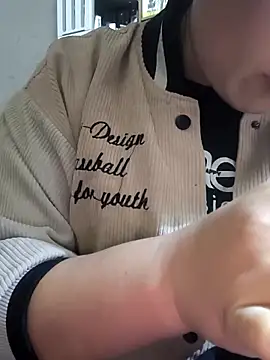 MayEva ly online show from 02/20/26, 02:19