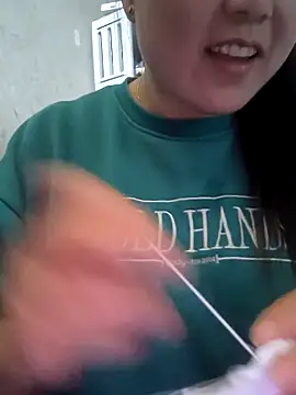 MayEva ly online show from 03/05/26, 01:45