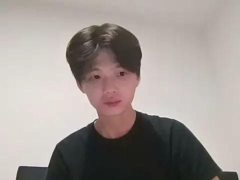 sweetiepuppy421 online show from 05/26/26, 08:43