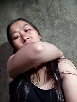 Snapshot of jangcute11 chatting on 03/11/26, 02:12 jangcute11 online show from 03/11/26, 02:12