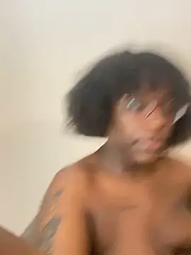 Snapshot of Sinfulwaterfalls chatting on 02/21/26, 07:09 Sinfulwaterfalls online show from 02/21/26, 07:09