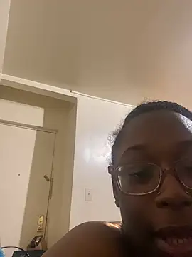 Snapshot of Sinfulwaterfalls chatting on 04/01/26, 09:34 Sinfulwaterfalls online show from 04/01/26, 09:34