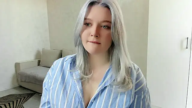 Snapshot of Ellilovv chatting on 03/13/26, 04:41 Ellilovv online show from 03/13/26, 04:41