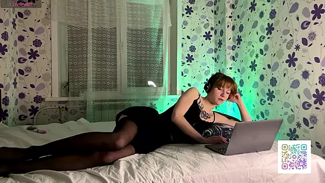 Snapshot of NIce_fox chatting on 02/26/26, 03:44 NIce fox online show from 02/26/26, 03:44