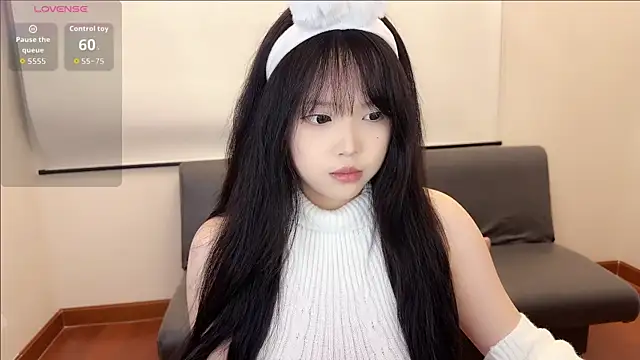 Snapshot of iu-1314 chatting on 02/28/26, 02:40 iu-1314 online show from 02/28/26, 02:40