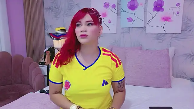 CherryTayloor online show from 06/18/26, 03:07