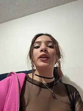 Snapshot of romanovanita chatting on 06/25/26, 04:56 romanovanita online show from 06/25/26, 04:56