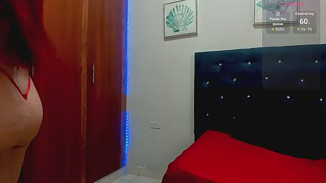 SofiaGonzales  online show from 05/09/26, 01:38