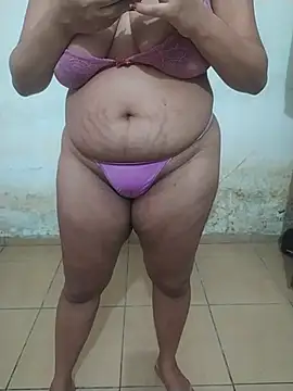 Syila10 online show from 06/29/26, 01:11