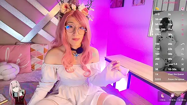 mitsuri nyx online show from 06/22/26, 12:02