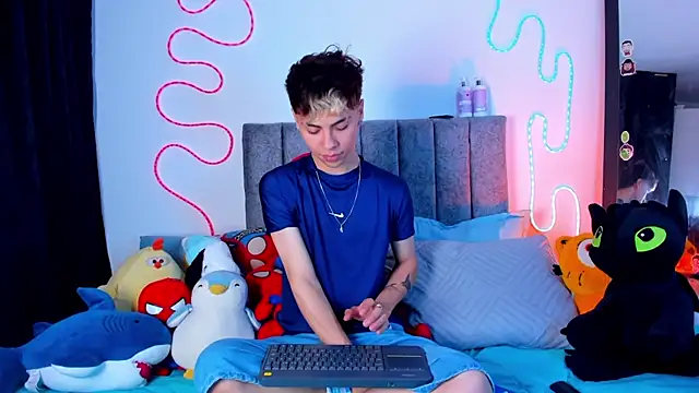 Callum 777 online show from 05/12/26, 04:09
