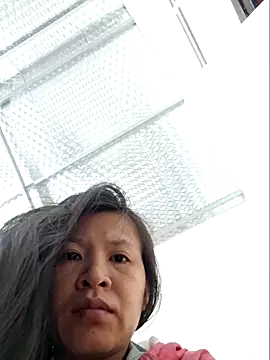 Snapshot of kieuqueen92 chatting on 03/15/26, 02:12 kieuqueen92 online show from 03/15/26, 02:12