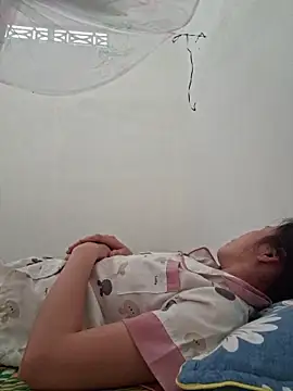 Snapshot of kieuqueen92 chatting on 03/22/26, 06:50 kieuqueen92 online show from 03/22/26, 06:50