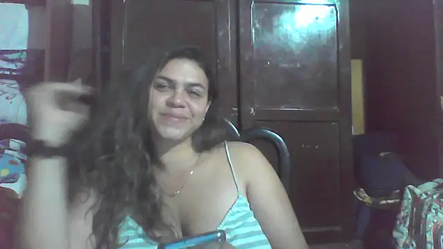 Snapshot of mar_coral2 chatting on 05/07/26, 11:43 mar coral2 online show from 05/07/26, 11:43