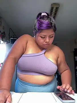 Snapshot of perritarebeldee chatting on 03/12/26, 11:49 perritarebeldee online show from 03/12/26, 11:49