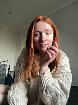 Snapshot of HoneyBunny18 chatting on 02/28/26, 02:07 HoneyBunny18 online show from 02/28/26, 02:07