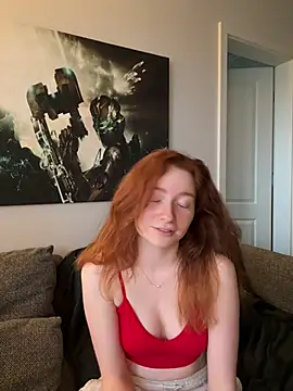 Snapshot of HoneyBunny18 chatting on 03/23/26, 05:06 HoneyBunny18 online show from 03/23/26, 05:06