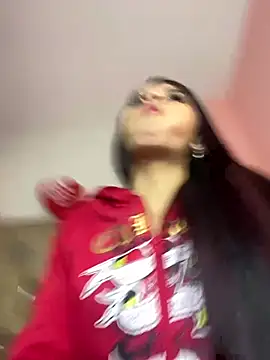 Lauraaa pink18 online show from 03/13/26, 03:24