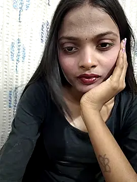 Snapshot of iam-anshika chatting on 04/18/26, 05:44 iam-anshika online show from 04/18/26, 05:44