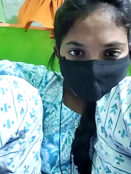 Snapshot of Cute_aroshi chatting on 03/13/26, 09:49 Cute aroshi online show from 03/13/26, 09:49