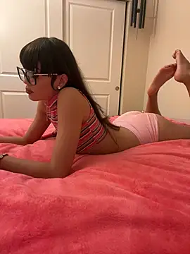 Snapshot of Brunettefantasy4848 chatting on 05/11/26, 02:50 Brunettefantasy4848 online show from 05/11/26, 02:50