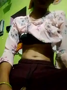 wifedesi7050 online show from 05/11/26, 03:51