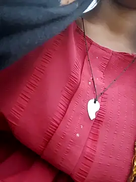 wifedesi7050 online show from 06/18/26, 11:25