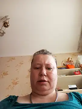 KiraStanton online show from 05/09/26, 12:43
