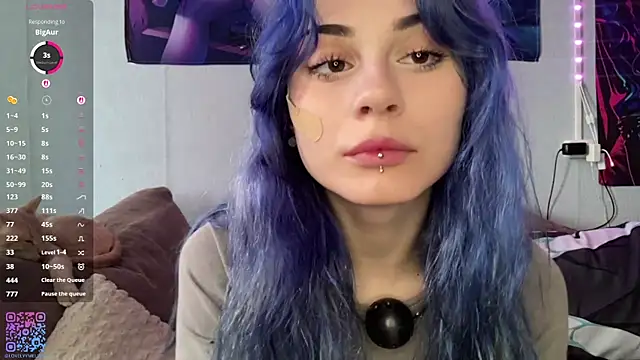 Emmibrilson online show from 06/13/26, 01:09