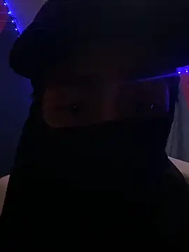 leohot66 online show from 04/14/26, 04:40