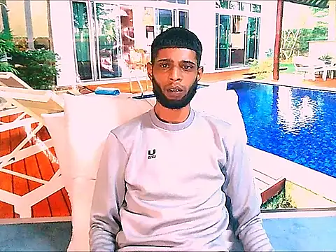 CharmingIndian1 online show from 04/28/26, 05:45