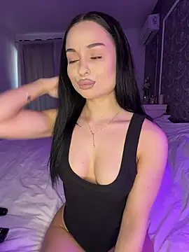 Olivia Noor online show from 04/27/26, 04:27