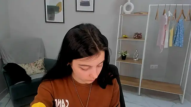 Snapshot of Lilian_Merf chatting on 03/24/26, 10:09 Lilian Merf online show from 03/24/26, 10:09