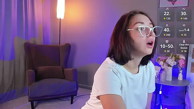 Snapshot of Tiffany_Robinson chatting on 03/15/26, 03:01 Tiffany Robinson online show from 03/15/26, 03:01