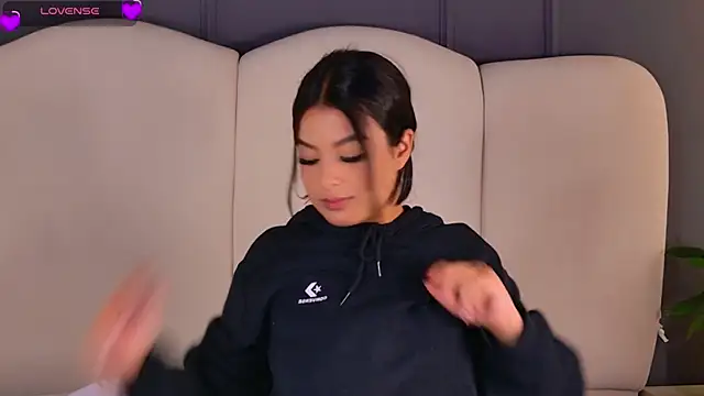 BrunaMonroee online show from 04/29/26, 12:42