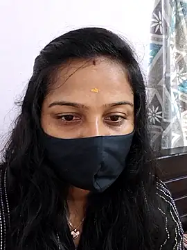 Shaliniqueen online show from 06/09/26, 04:46