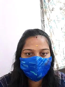Shaliniqueen online show from 06/10/26, 10:03