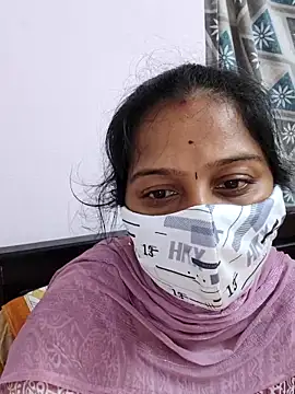 Shaliniqueen online show from 06/12/26, 01:43