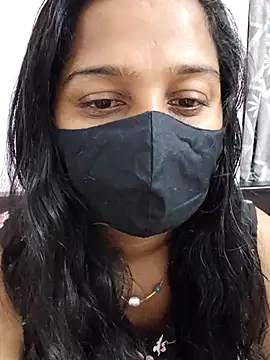 Shaliniqueen online show from 06/28/26, 01:28