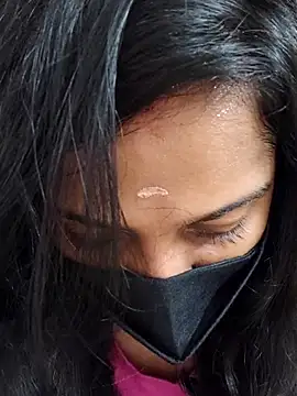 Shaliniqueen online show from 07/10/26, 01:03