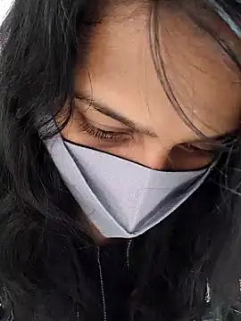 Shaliniqueen online show from 07/16/26, 06:19