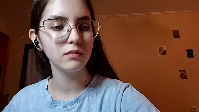 Katelemon online show from 05/08/26, 02:11