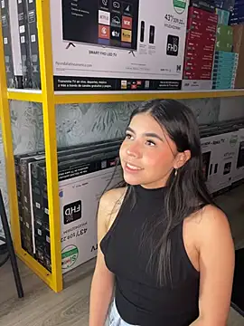 Snapshot of Ambarina_ chatting on 03/28/26, 11:32 Ambarina online show from 03/28/26, 11:32