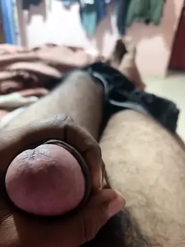 Snapshot of Fantasy_King_3939 chatting on 02/20/26, 07:36 Fantasy King 3939 online show from 02/20/26, 07:36