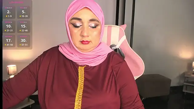 HijabiMilff online show from 06/04/26, 01:50