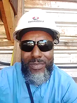 Snapshot of maurofoz26 chatting on 02/27/26, 01:22 maurofoz26 online show from 02/27/26, 01:22