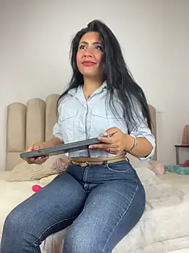 celeste z online show from 04/30/26, 12:44
