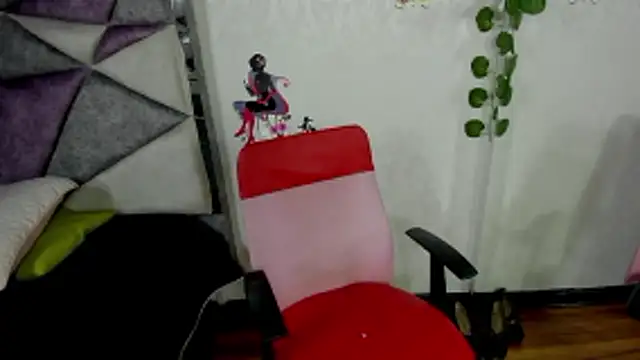 JennieRider online show from 05/08/26, 04:45