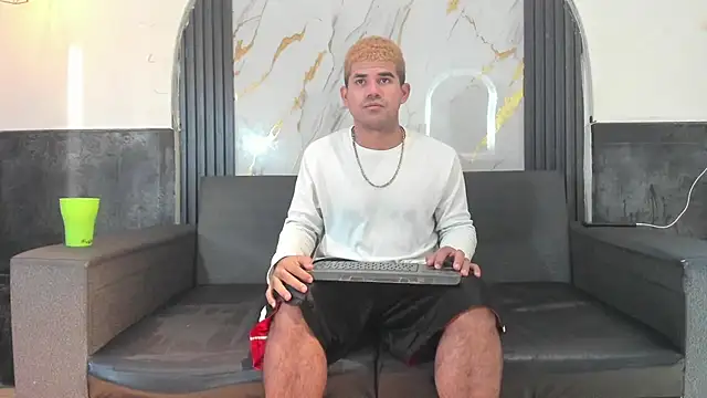 Latins on fire online show from 05/24/26, 11:37